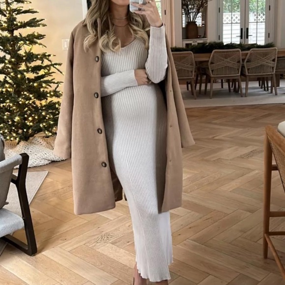 Abercrombie & Fitch Dresses & Skirts - Long-Sleeve Ribbed Maxi Sweater Dress